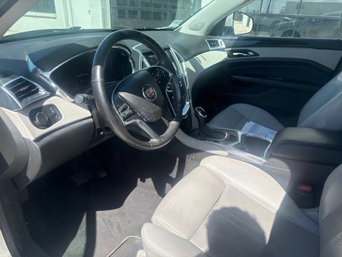 Used 2013 Cadillac SRX Luxury FWD image 7