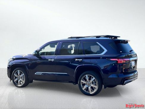 Certified 2025 Toyota Sequoia Capstone AWD/4WD image 4