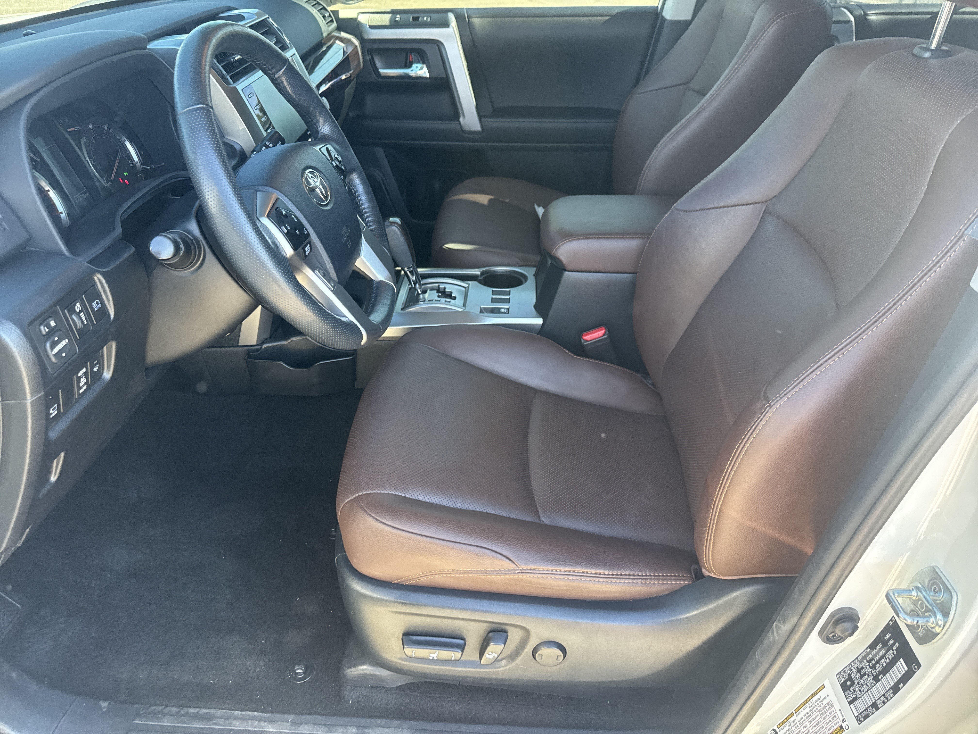 Used 2023 Toyota 4Runner Limited RWD image 5