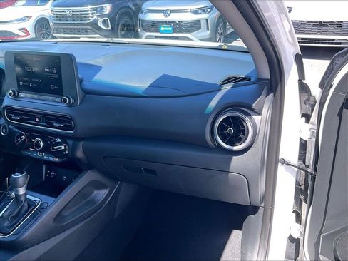 Used 2023 Hyundai Kona SEL FWD image 11