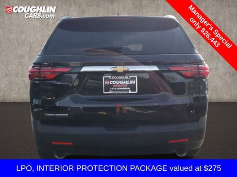 Used 2022 Chevrolet Traverse LT w/ LT Premium Package image 5