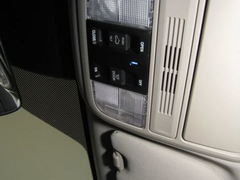 Certified 2025 Honda Odyssey EX-L image 8