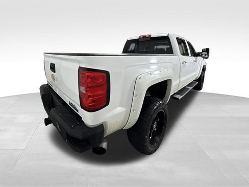 Used 2016 Chevrolet Silverado 2500 High Country w/ Duramax Plus Package AWD/4WD image 10