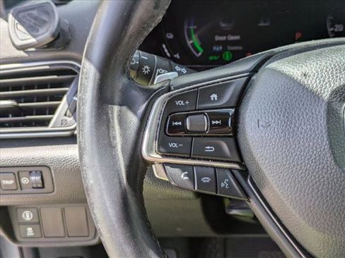 Used 2020 Honda Accord EX-L image 10