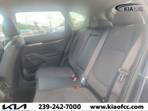 Used 2024 Kia Seltos S AWD/4WD image 14