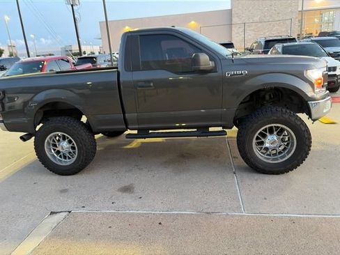 Used 2018 Ford F150 XL w/ Equipment Group 101A Mid RWD image 2