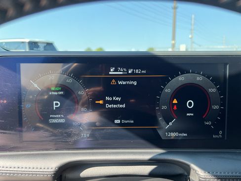 Used 2025 Nissan Ariya AWD image 22