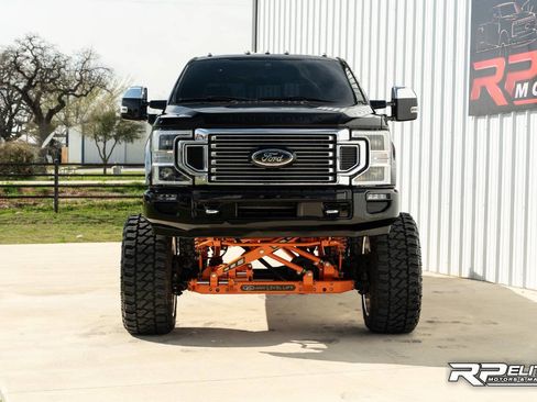 Used 2022 Ford F350 Platinum AWD/4WD image 3