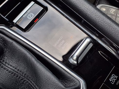 Used 2022 Jeep Compass Latitude image 13