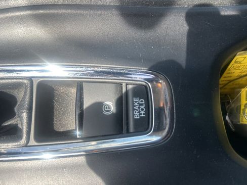 Used 2022 Honda HR-V EX-L image 25