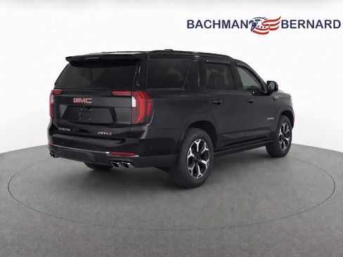 Used 2025 GMC Yukon AT4 Ultimate w/ LPO, Floor Liner Package AWD/4WD image 7
