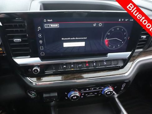 Used 2023 GMC Sierra 1500 Elevation w/ LPO, Elevation Black Package AWD/4WD image 5