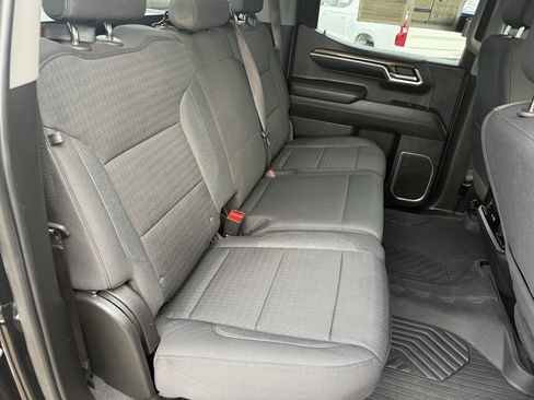 Used 2022 Chevrolet Silverado 1500 RST w/ Z71 Off-Road Package image 36