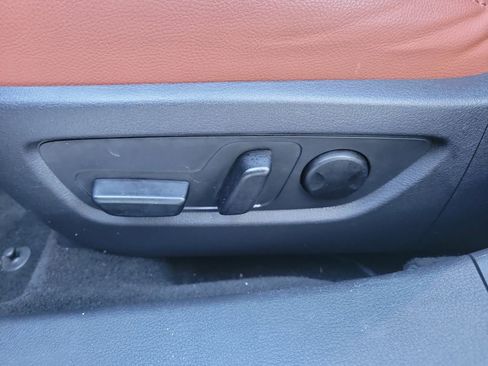 Used 2024 MAZDA CX-30 Carbon image 27