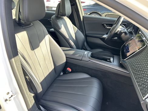 Certified 2025 Mercedes-Benz E 350 Sedan w/ Winter Package image 53