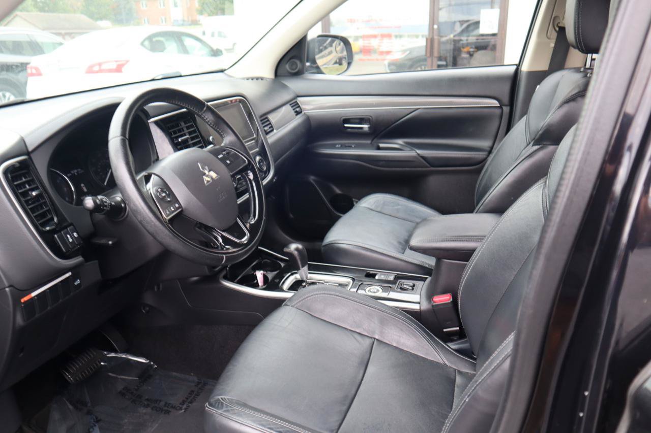 Used 2019 Mitsubishi Outlander SEL AWD/4WD image 50