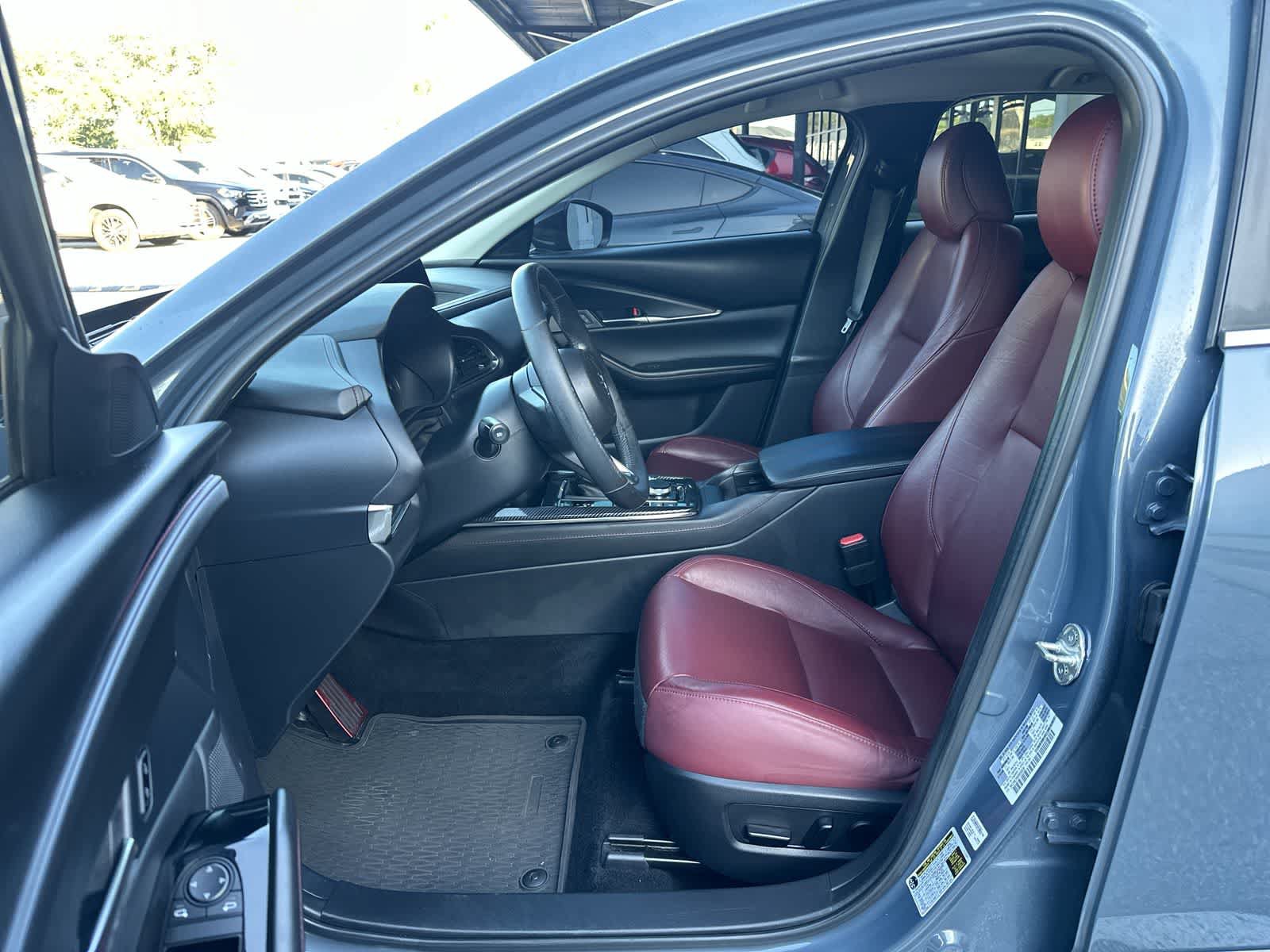 Used 2024 MAZDA CX-30 AWD 2.5 S w/ Preferred Package image 2