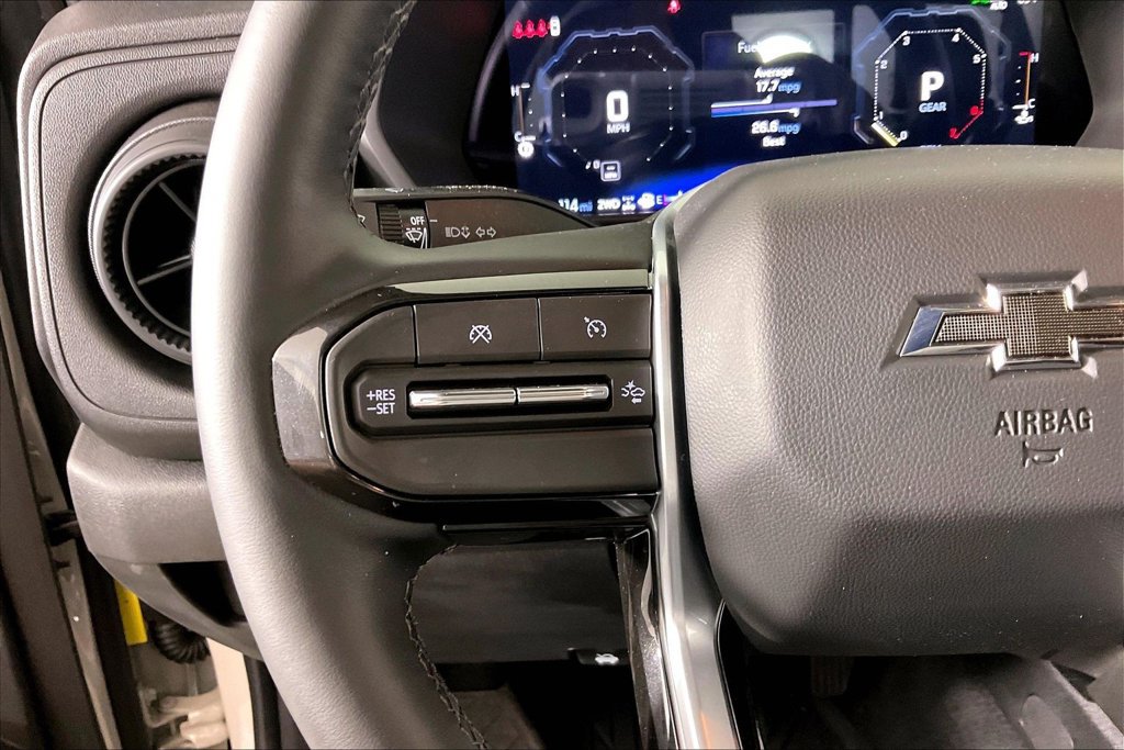 Used 2026 Chevrolet Colorado Trail Boss AWD/4WD image 11