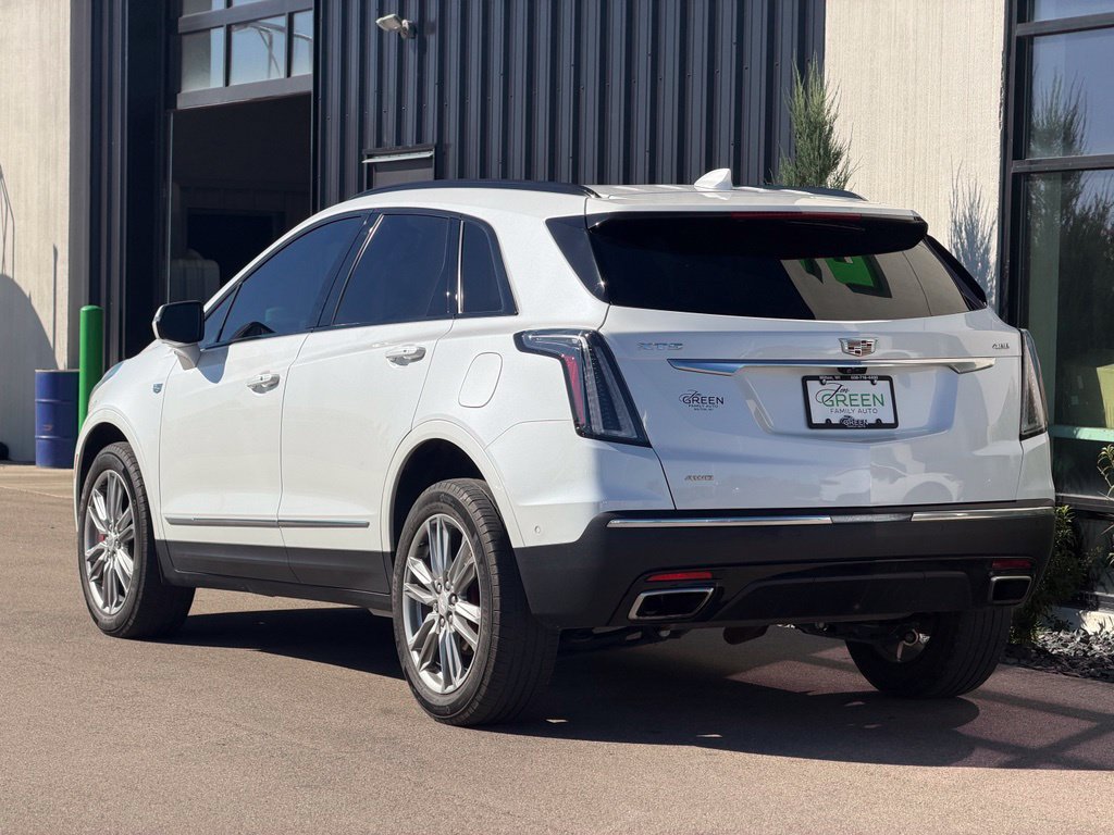 Used 2023 Cadillac XT5 Sportv w/ Technology Package AWD/4WD image 3