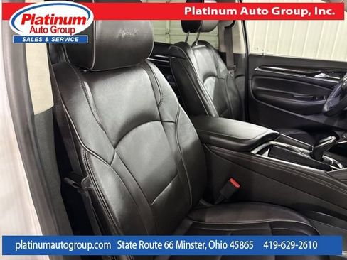 Used 2021 Buick Enclave Avenir w/ Avenir Technology Package FWD image 39