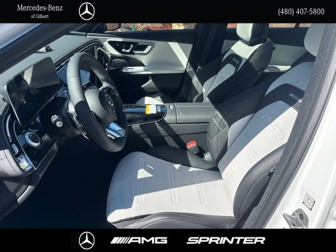 New 2026 Mercedes-Benz E 53 AMG e 4MATIC Sedan image 9