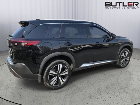 Used 2023 Nissan Rogue SL w/ SL Premium Package image 5