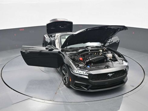 Used 2025 Ford Mustang Premium RWD image 42