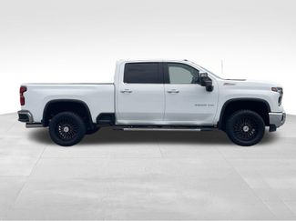 Used 2024 Chevrolet Silverado 2500 LTZ w/ LTZ Premium Package AWD/4WD video 2