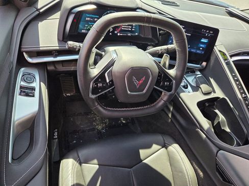 Used 2024 Chevrolet Corvette Stingray Coupe w/ Z51 Performance Package image 7