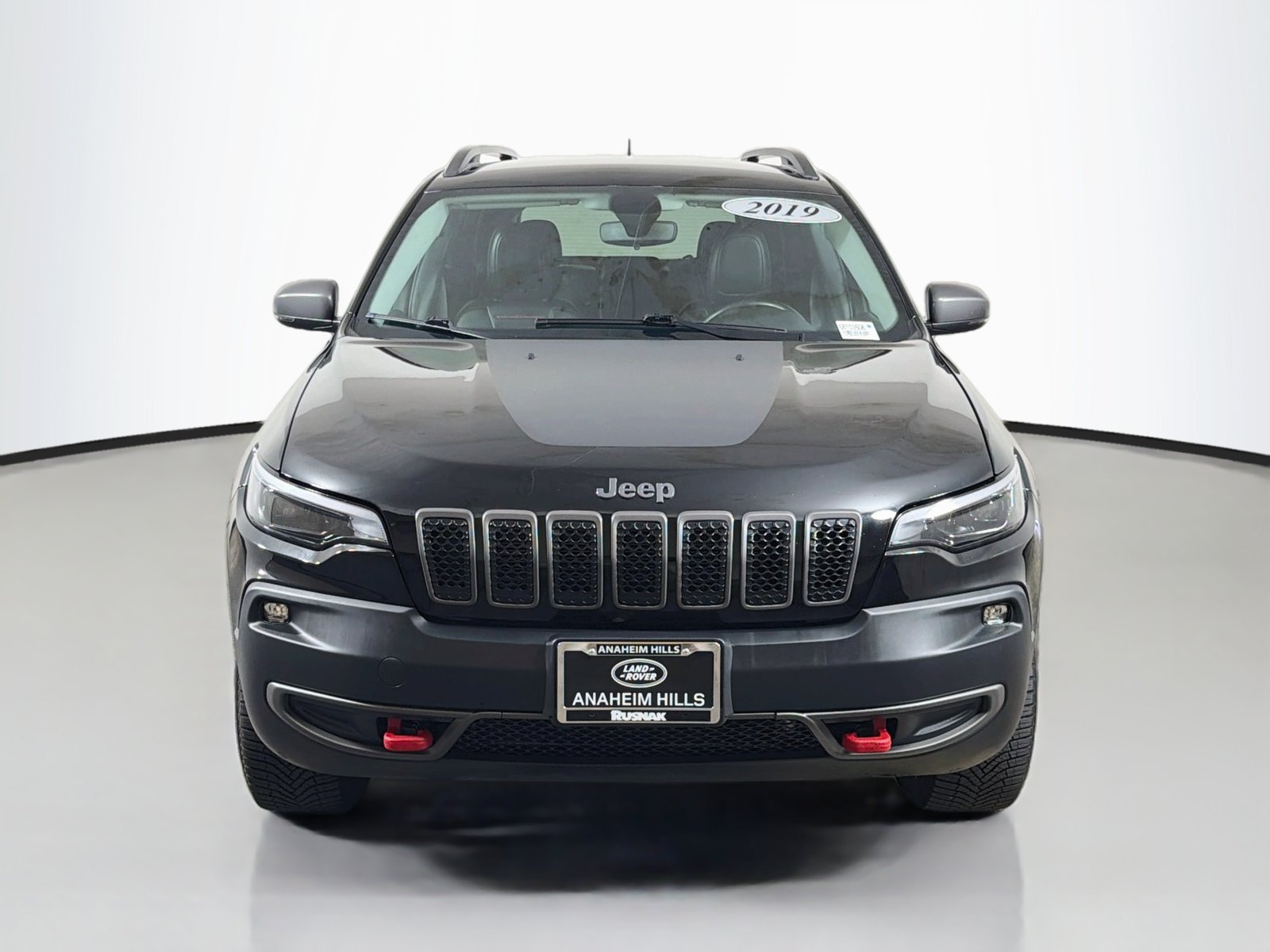 Used 2019 Jeep Cherokee Trailhawk w/ Cold Weather Group AWD/4WD image 8