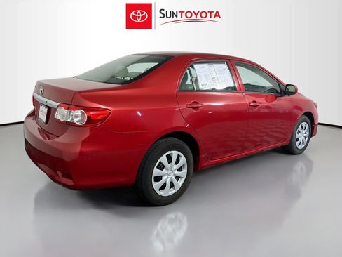 Used 2012 Toyota Corolla L FWD image 4