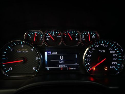 Used 2018 Chevrolet Silverado 1500 LT w/ All Star Edition image 2