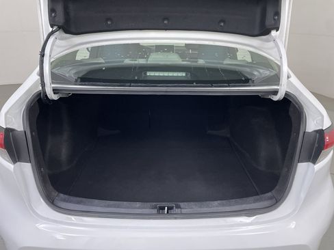 Used 2020 Toyota Corolla LE image 20