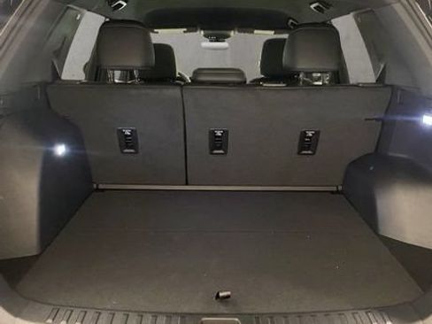 New 2026 Chevrolet Equinox LT w/ Convenience Package II AWD/4WD image 24
