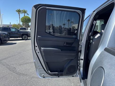 New 2026 Toyota Tacoma SR5 AWD/4WD image 12