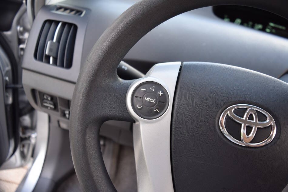 Used 2010 Toyota Prius Two w/ Preferred Accessory Pkg FWD image 62