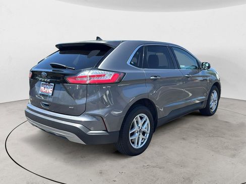 Used 2022 Ford Edge SEL AWD/4WD image 5