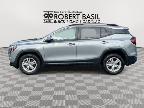 Used 2024 GMC Terrain SLE AWD/4WD image 5