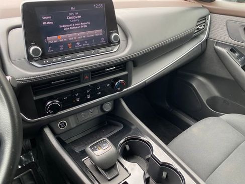 Certified 2023 Nissan Rogue S AWD/4WD image 18