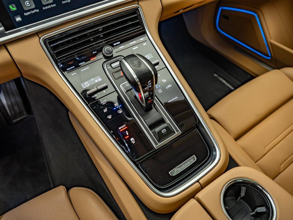 Certified 2023 Porsche Panamera Platinum Edition RWD image 34