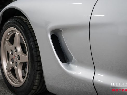 Used 1999 Chevrolet Corvette Convertible w/ Memory Pkg image 15