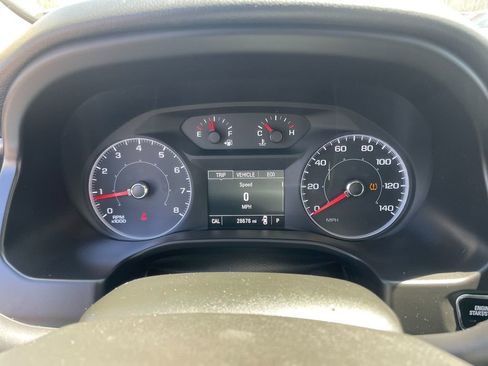Used 2017 GMC Acadia SLE w/ Driver Alert Package I AWD/4WD image 18