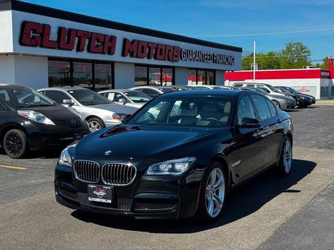 Used 2014 BMW 750i RWD image 1