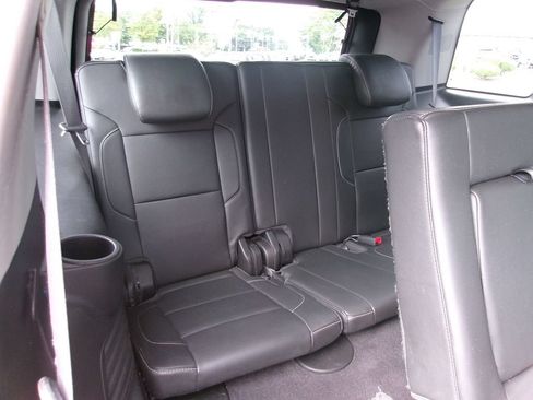 Used 2019 Chevrolet Tahoe LT AWD/4WD image 11