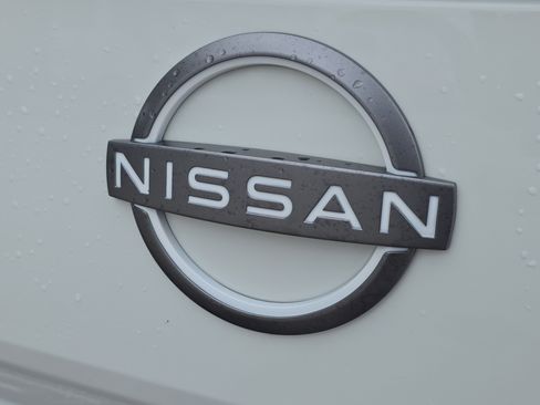 Used 2024 Nissan Frontier S w/ S Utility Package AWD/4WD image 9