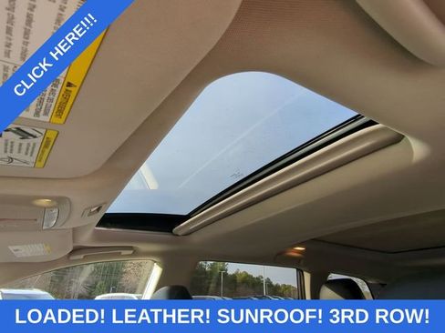 Used 2019 Nissan Pathfinder Platinum w/ Cargo Package image 28