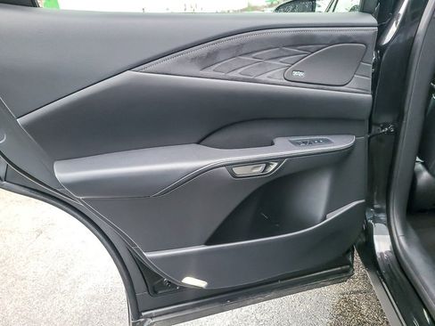 Used 2024 Lexus RX 500h F Sport w/ Convenience Package image 17