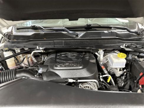 Used 2022 RAM 2500 Laramie w/ Night Edition image 25