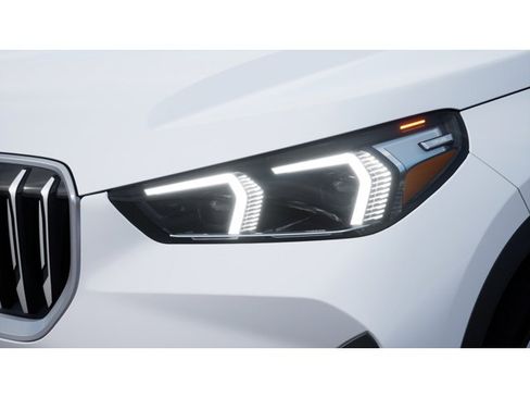 New 2026 BMW X1 xDrive28i w/ Technology Package image 6