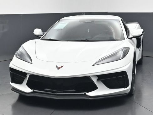 Used 2024 Chevrolet Corvette Stingray Convertible w/ 1LT RWD image 7